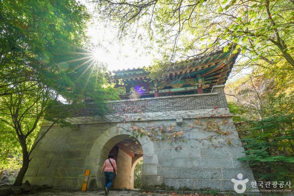 구미 금오산 — 영남팔경 화산 진산