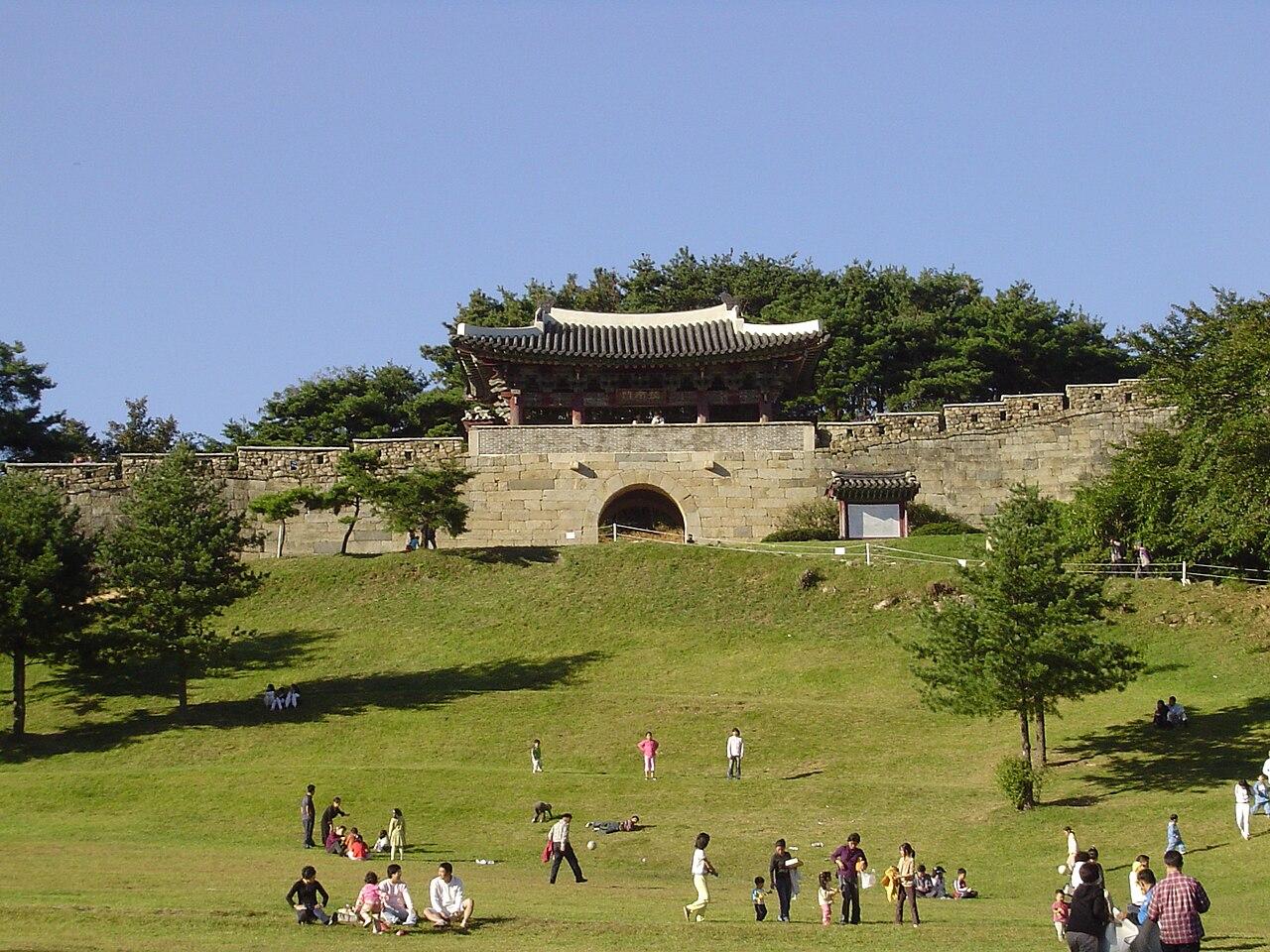 청주 상당산성 — 상당산 능선 길지
