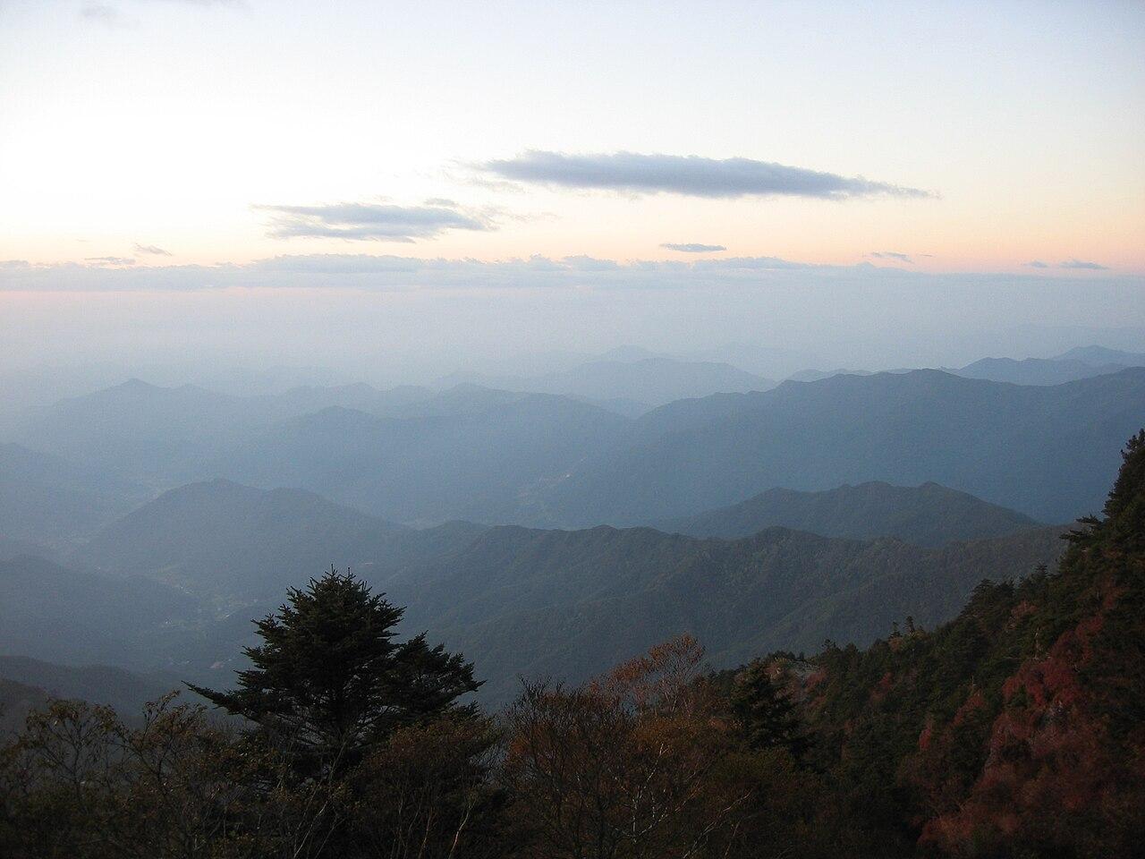 지리산 천왕봉 남향 주작지